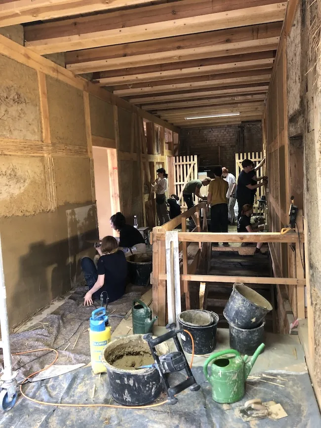 Lehmbau-Workshops